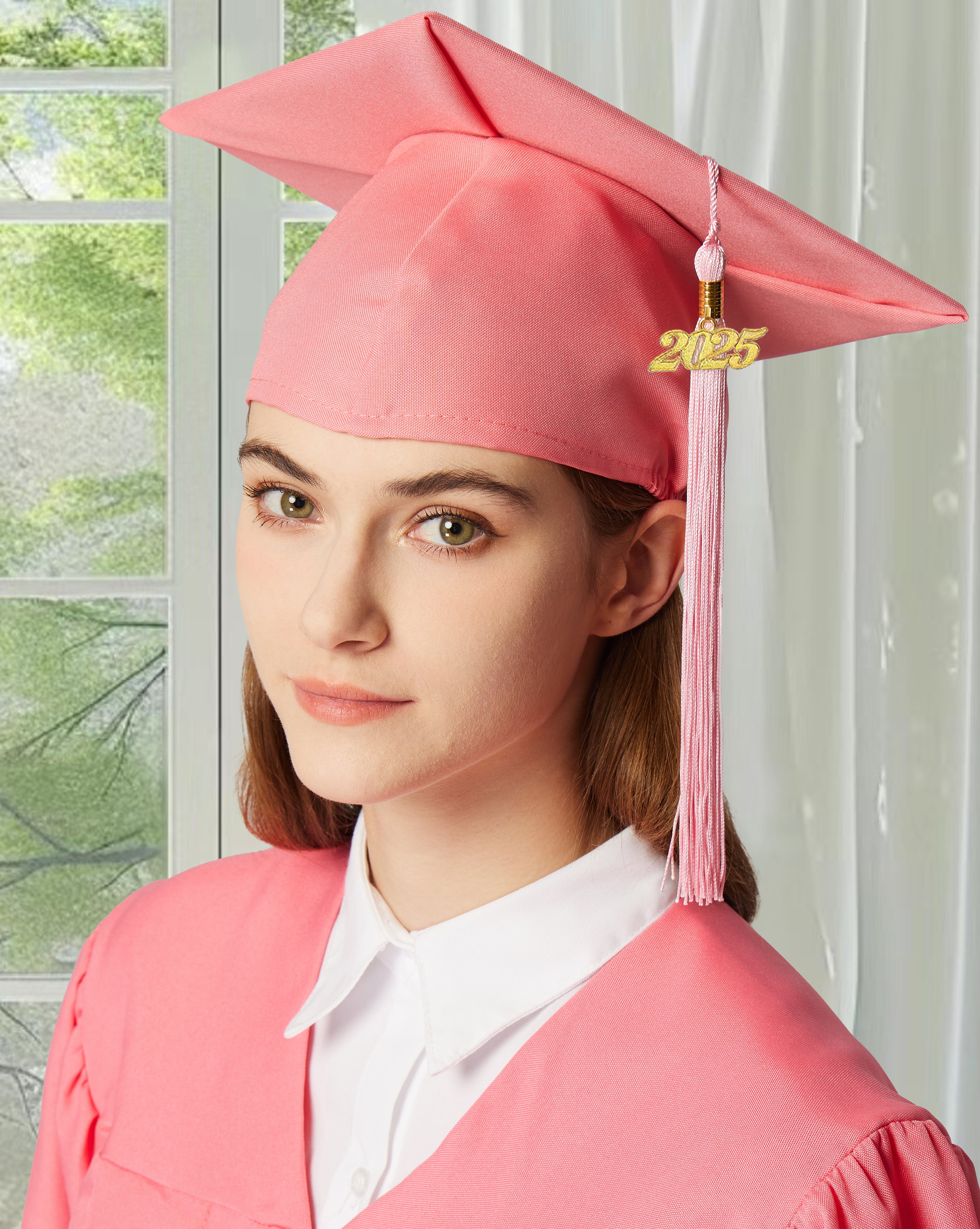 Graduation Tassel with Year Charm 2024/2025 For Cap and Gown Rich Color