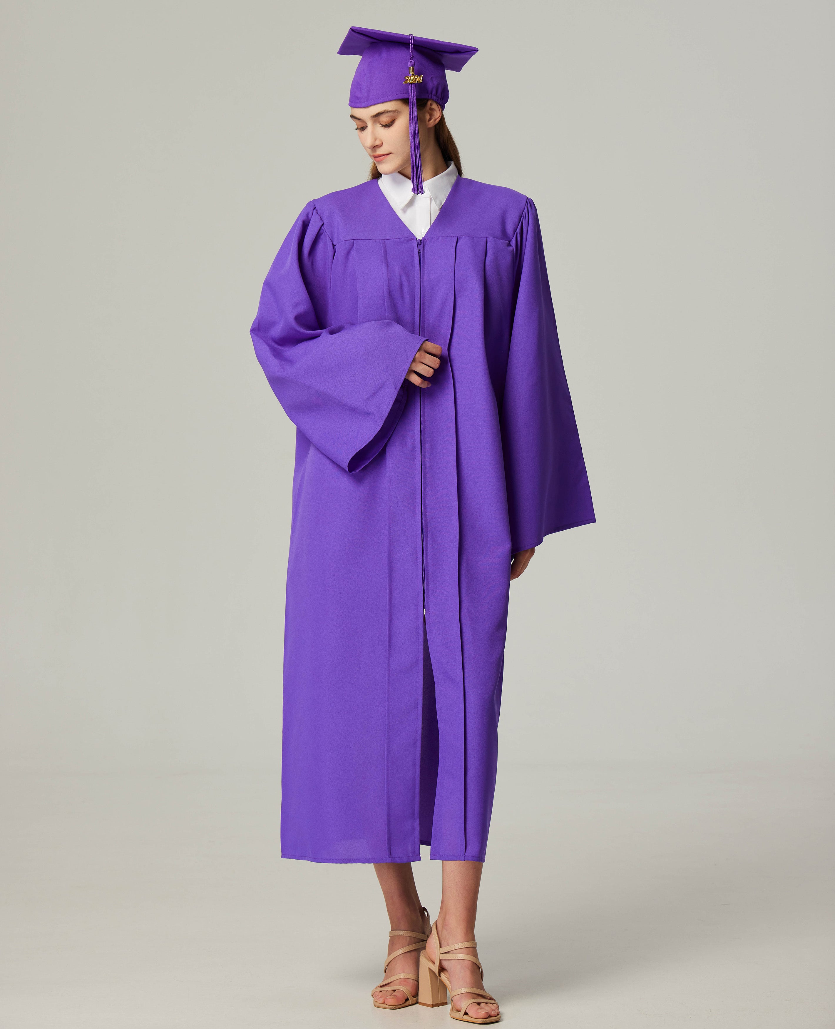 GraduationService Unisex  Matte Graduation Cap & Gown with Tassel 2025 Year Charm Rich Color