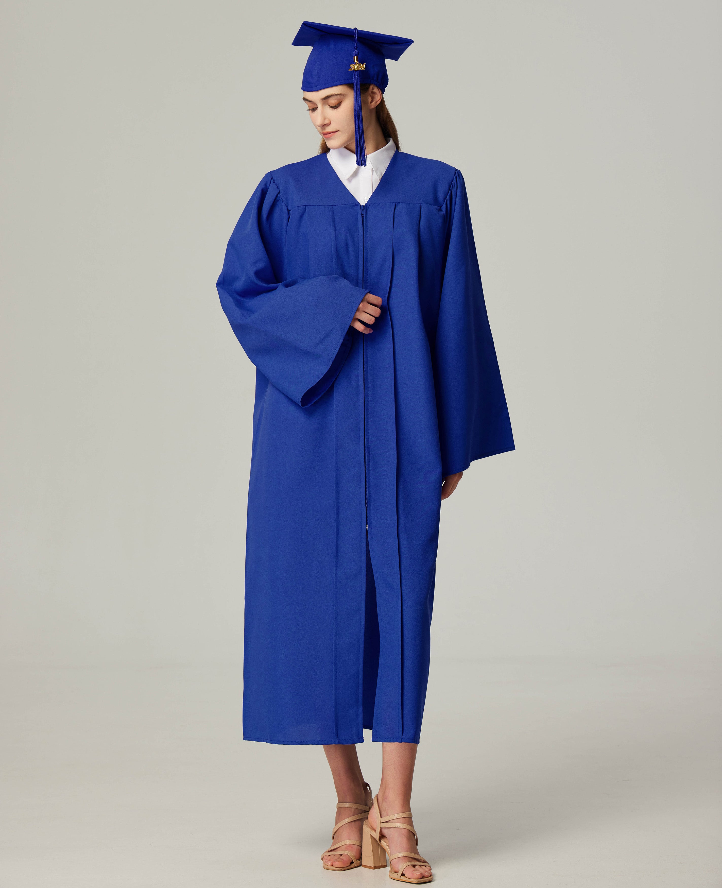 GraduationService Unisex  Matte Graduation Cap & Gown with Tassel 2025 Year Charm Rich Color